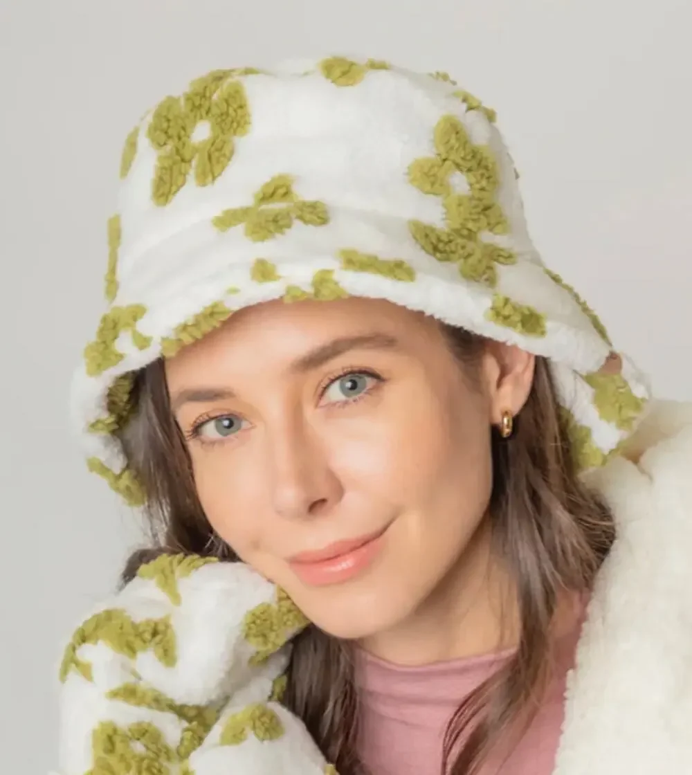 Fadivo New York White & Green Floral Sherpa Bucket Hat